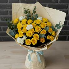 Букет цветов из:  Розы в Азове