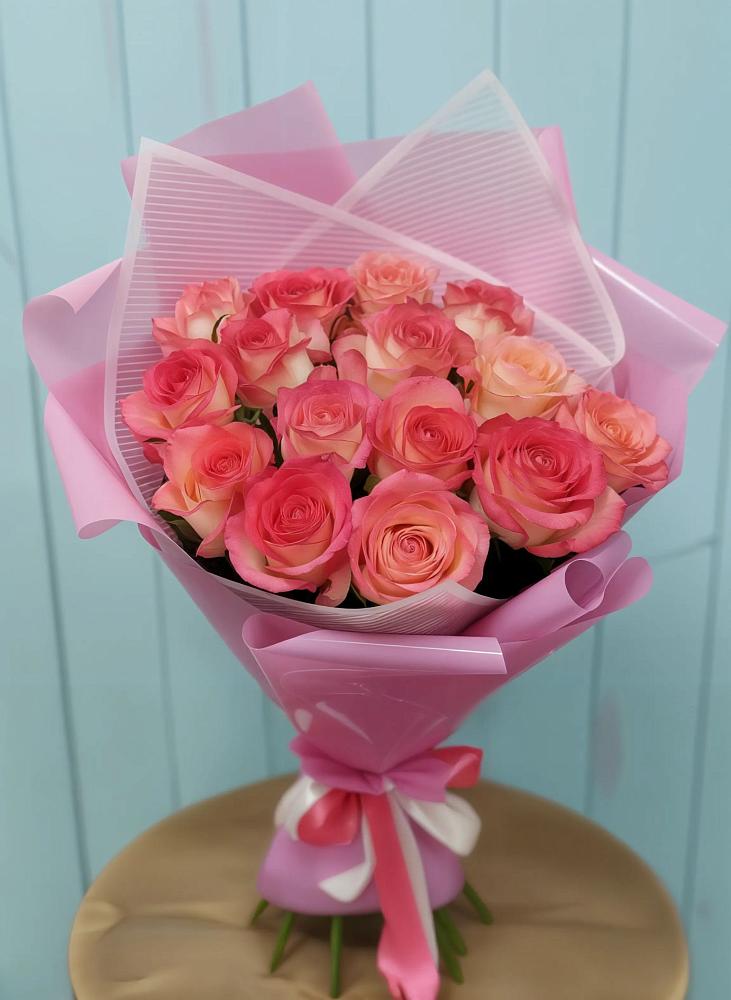 Букет 15 Розовых роз Равель в Азове