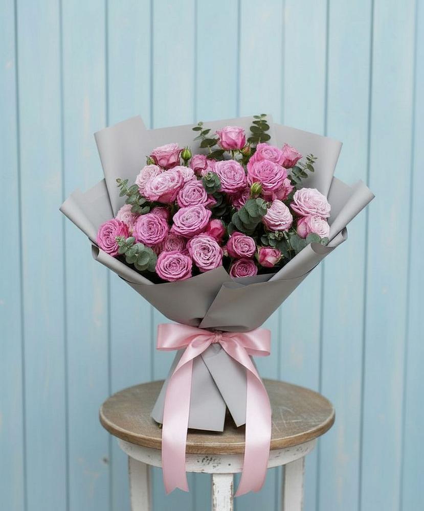 Букет цветов из: Розы в Азове