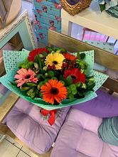 Букет цветов из:  Герберы, Хризантемы и Альстромерии #REPLACE_PRED# Азове