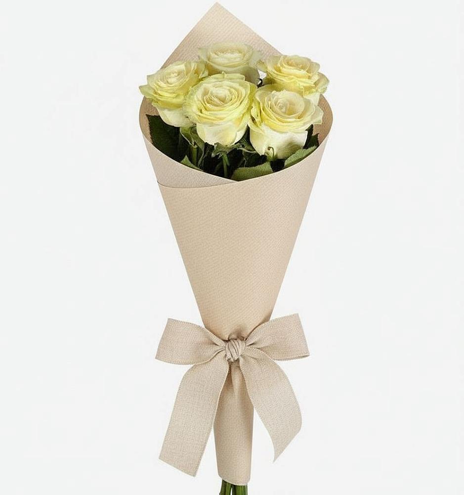 Букет цветов из: Розы в Азове