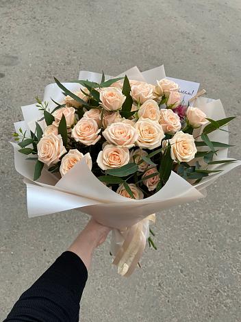 Букет Кремовые розы Латте в Азове