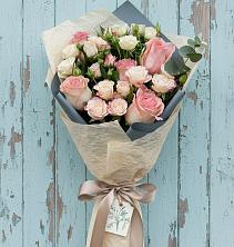Букет цветов из:  Розы в Азове