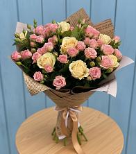Букет цветов из:  Розы в Азове