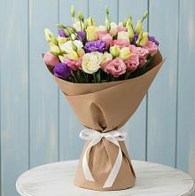 Букет цветов из:  Лизиантусы в Азове